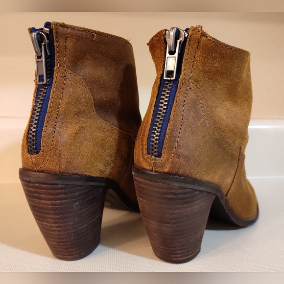 Dolce Vita Brown Leather Booties Ankle Boots Cabin Core - Picture 3 of 8
